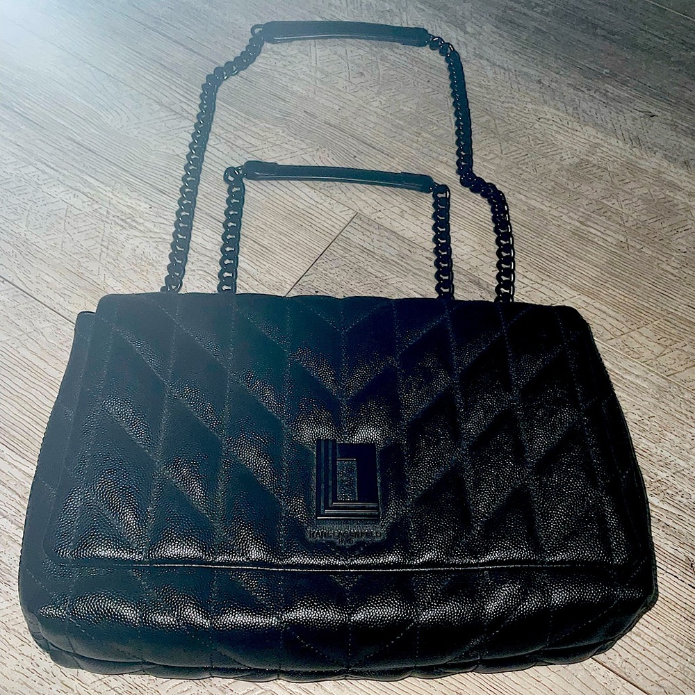 AUTHENTIC Karl Lagerfeld purse